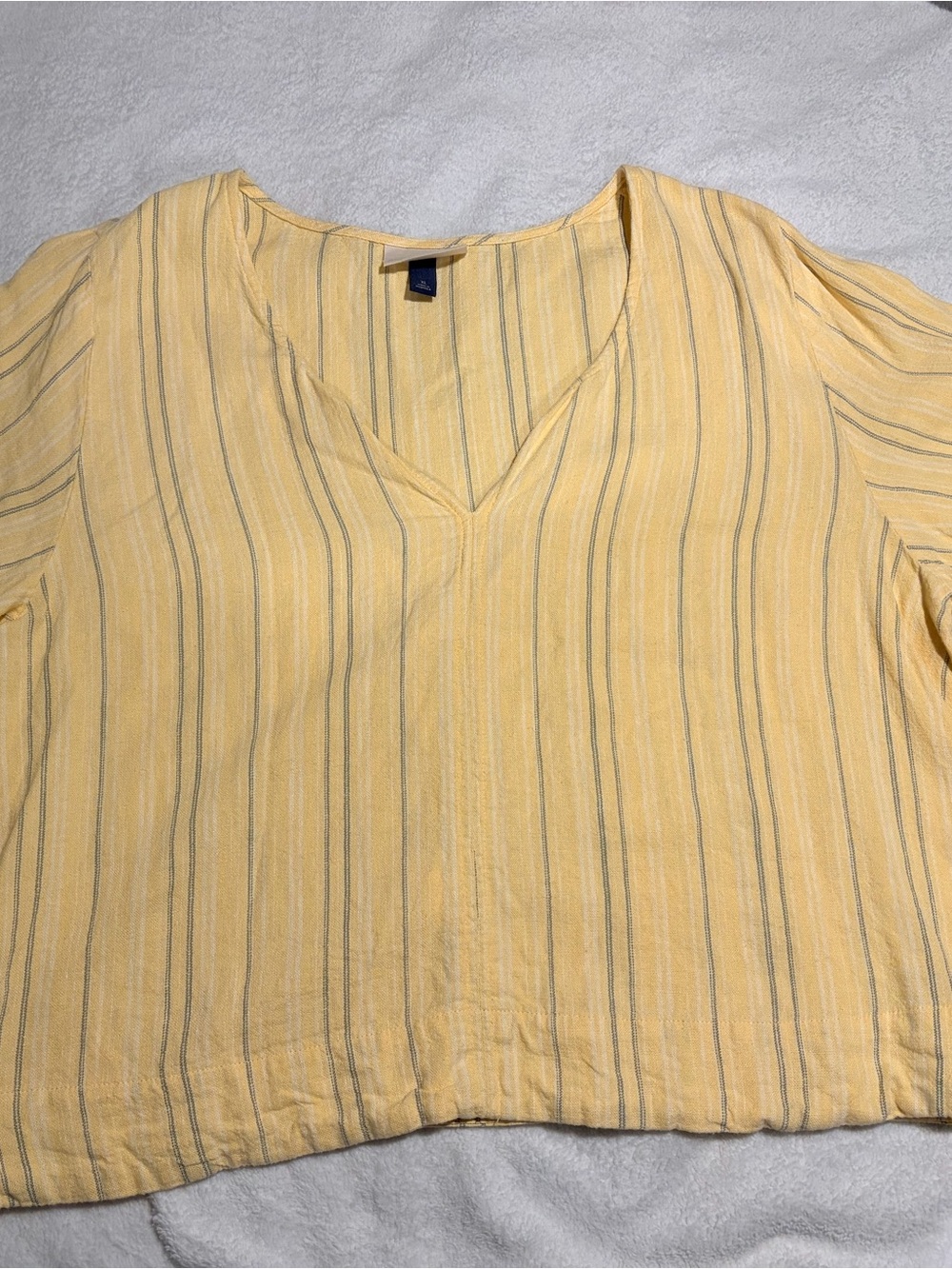 Universal Thread Yellow Striped V-Neck Blouse